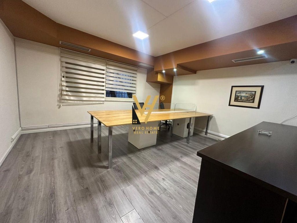 JEPET ZYRE 200 M2 ME QIRA TE SHESHI WILLSON 300.000 LEKE
