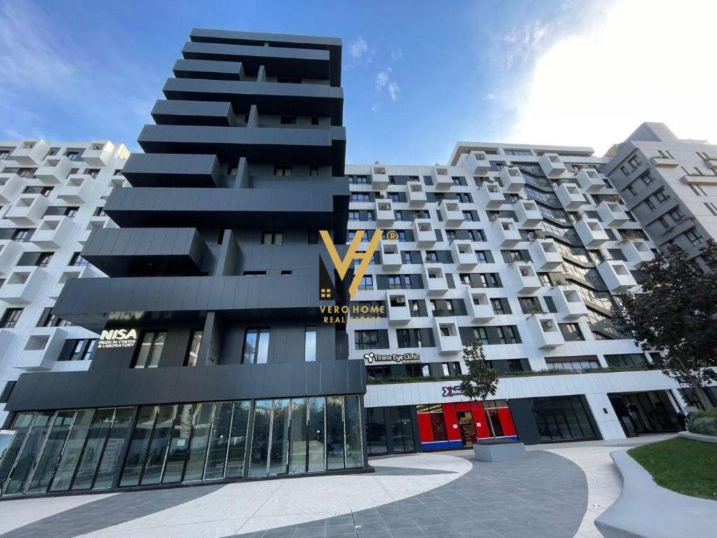 JEPET ZYRE 65 M2 ME QERA TE RRUGA E KAVAJES 1.000 EURO