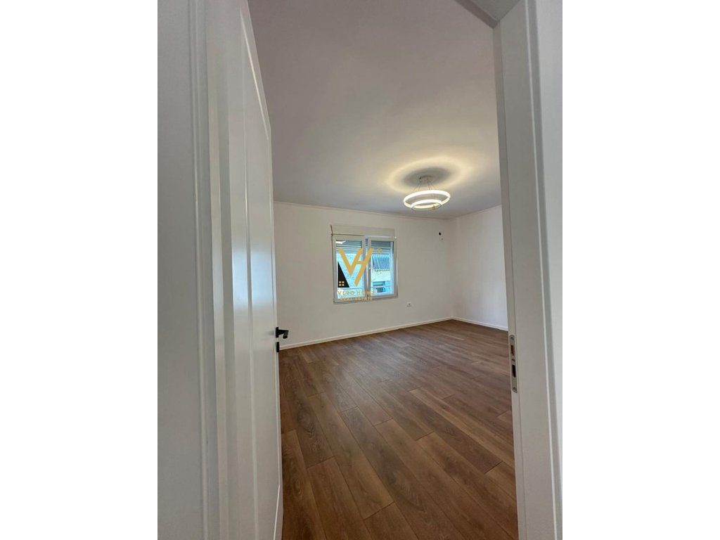 SHITET APARTAMENT 2+1+BLK TE RR.KONGRESI MANASTIRIT 118.000 EURO