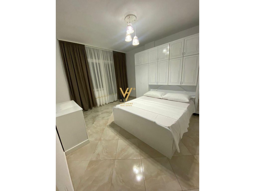 JEPET APARTAMENT 1+1+BLK ME QERA NE LAPRAKE 40.000 LEKE 3