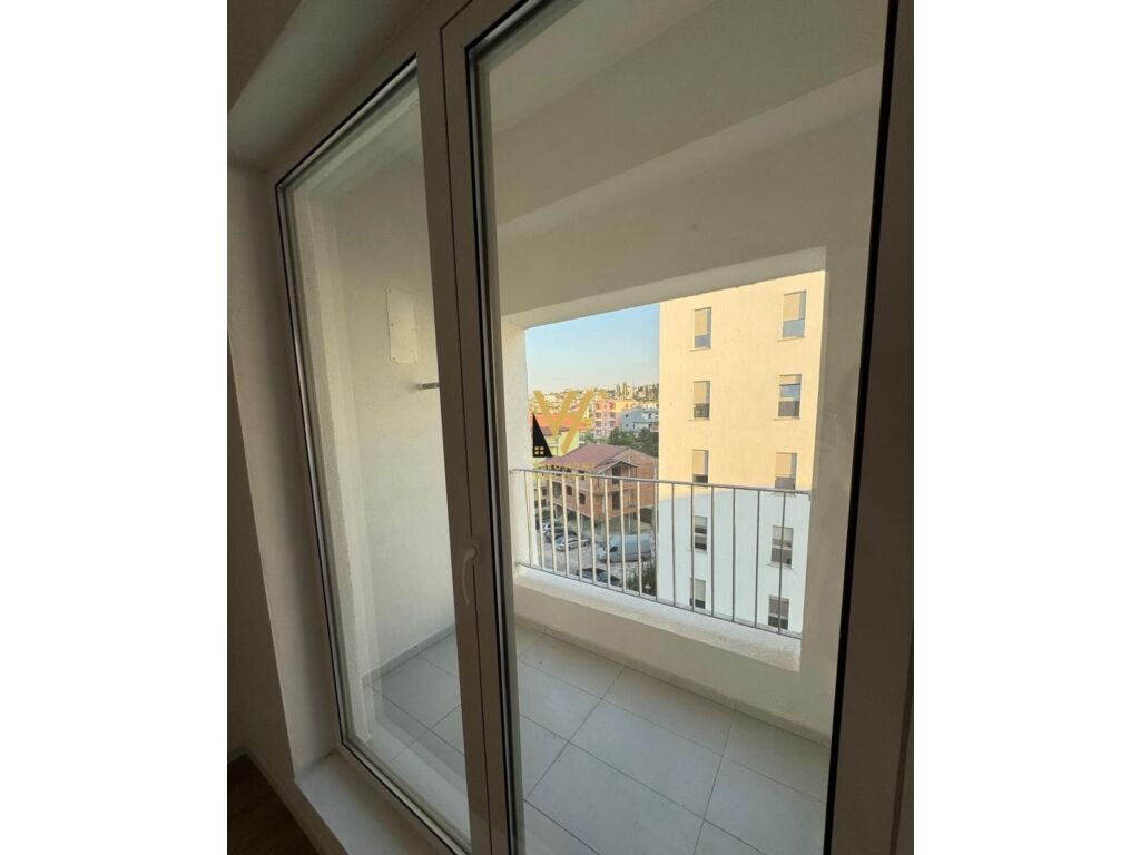 Shitet Apartament 1+1+ballkon te Residenca Kaimi , Ali Demi 61 m2 2