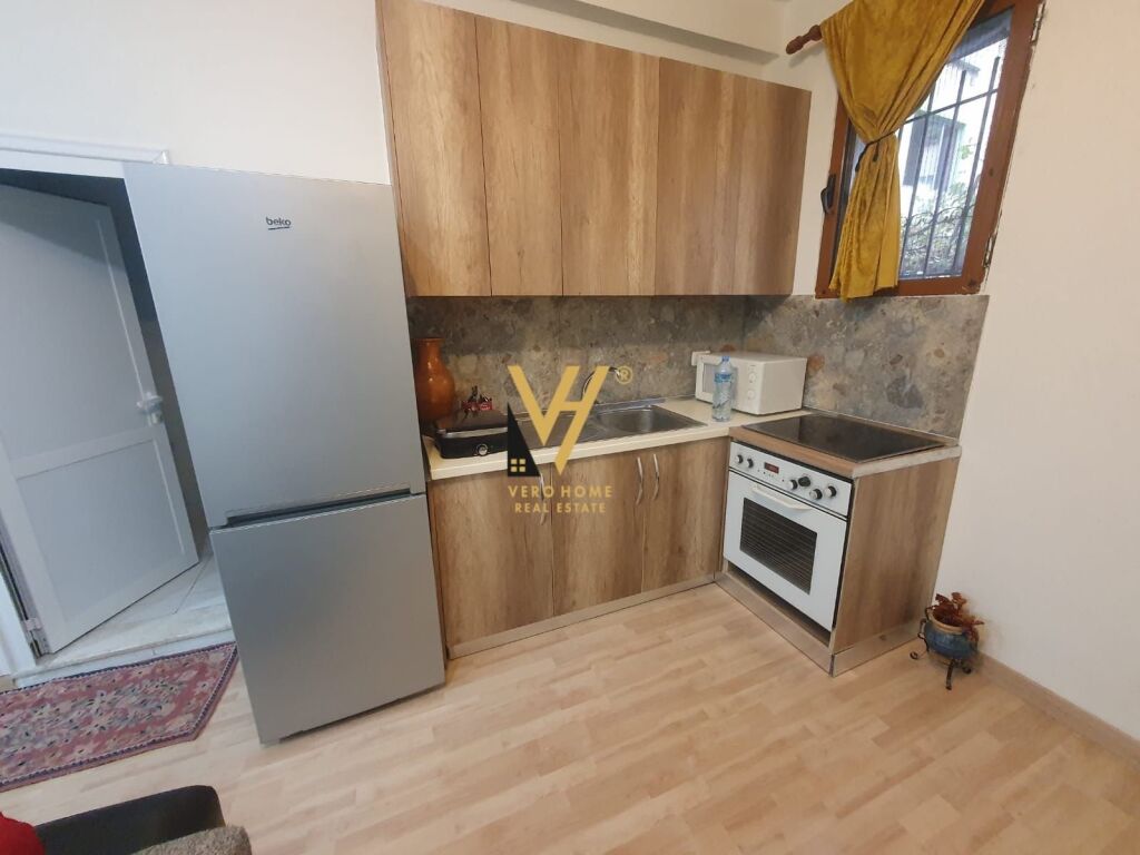 Jepet Apartament 1+1+ballkon me qera ne Selite 65 m2 2