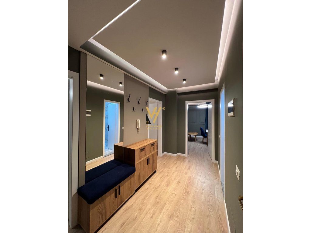 SHITET APARTAMENT 3+1+BLK TEK MARKATA E PASHKUT ASTIR 19.000.000 LEKE 4