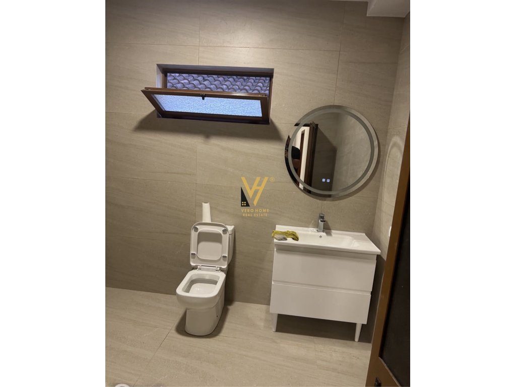 JEPET APARTAMENT 2+1+BLK ME QERA NE LAPRAKE 550 EURO 4