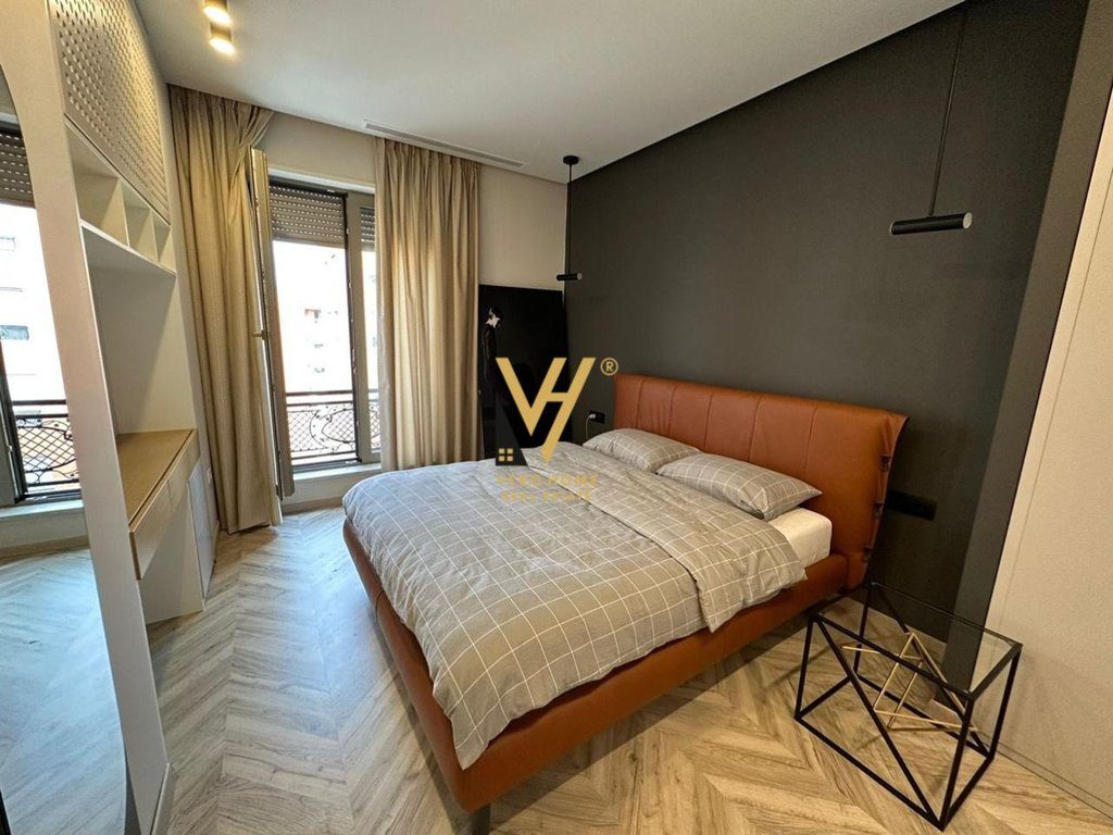 JEPET APARTAMENT 1+1+BLK ME QERA TE KOMPLEKSI DELIJORGJI 800 EURO 3