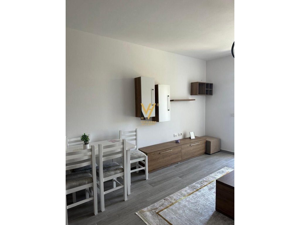 JEPET APARTAMENT 1+1+BLK ME QERA TEK 5 MAJI 45.000 LEKE 3