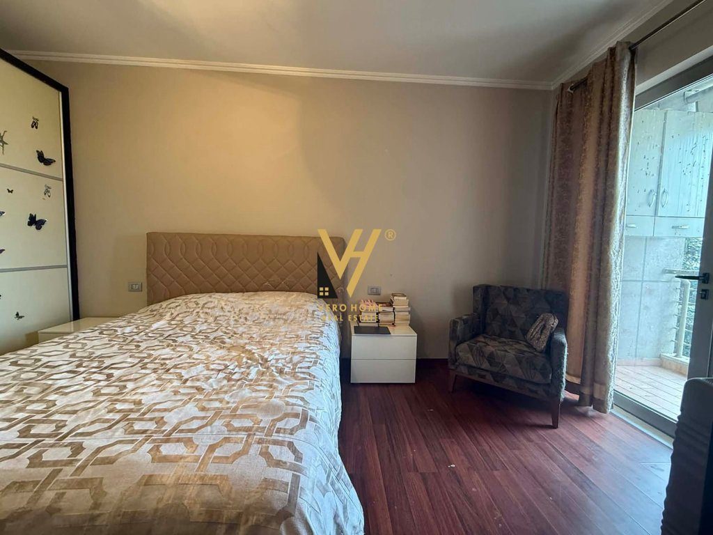 SHITET APARTAMENT 2+1+2+BLK TE SHKOLLA E BASHKUAR 190.000 EURO 3