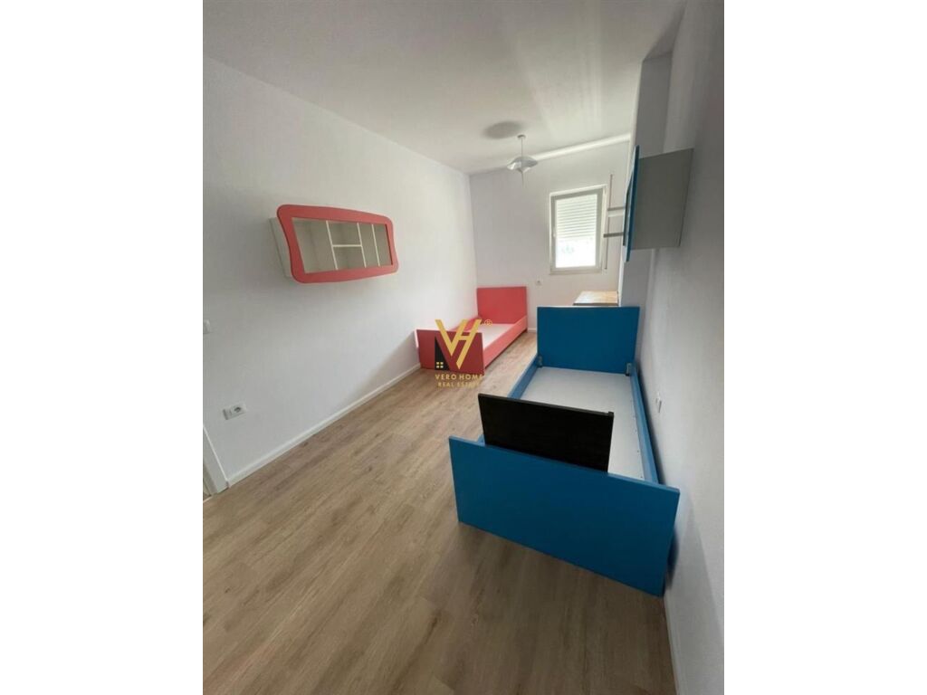 Jepet Apartament 2+1+2+ballkon me qera te Ali Demi 105 m2
