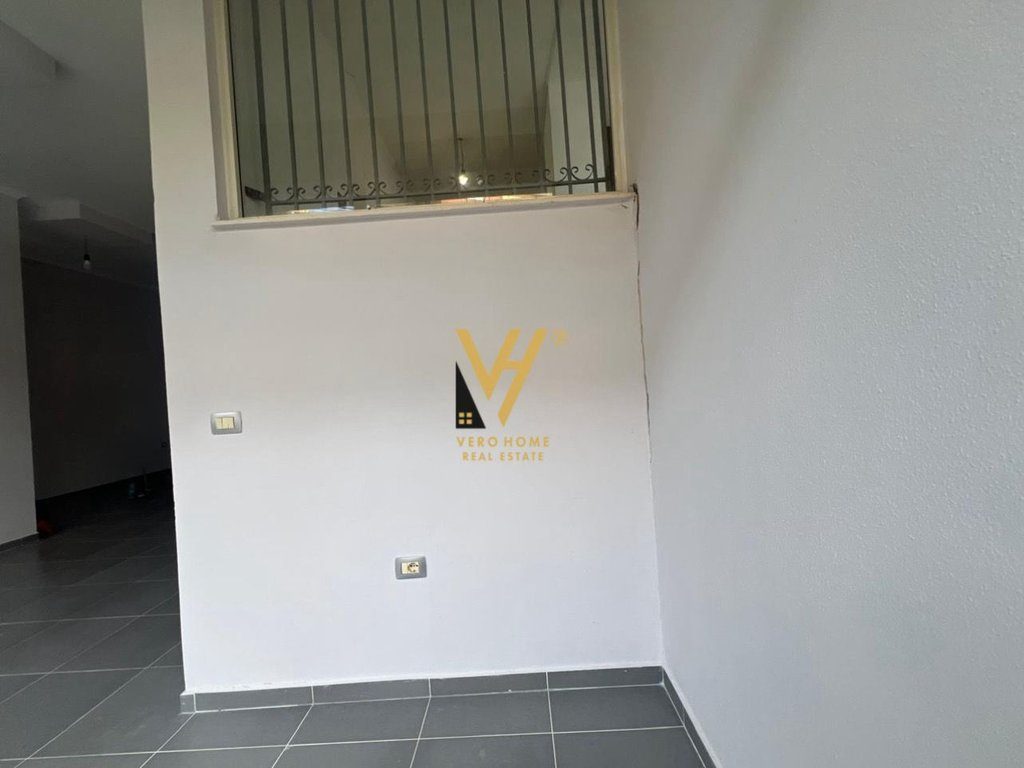 JEPET DYQAN 50 M2 ME QERA TE BUNKART 400 EURO 2