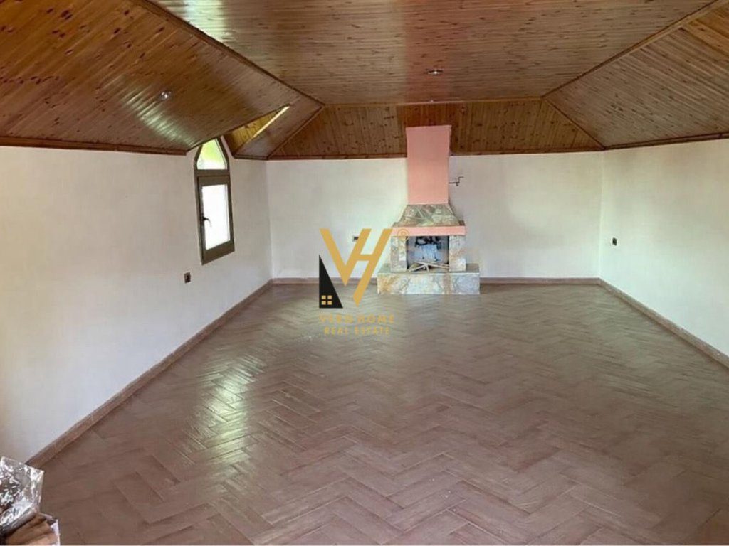 SHITET APARTAMENT 2+1+VERANDE TE MYSLYM SHYRI 274.000 EURO 4