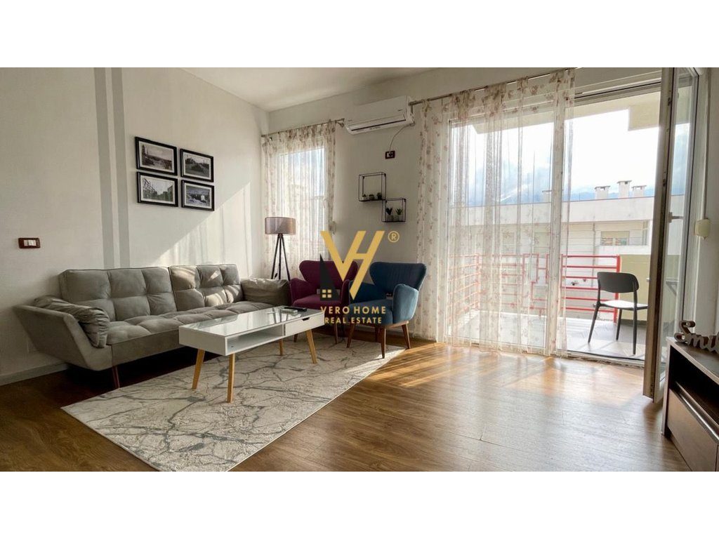 JEPET APARTAMENT 1+1+BLK ME QIRA TE PAZARI I RI 650 EURO