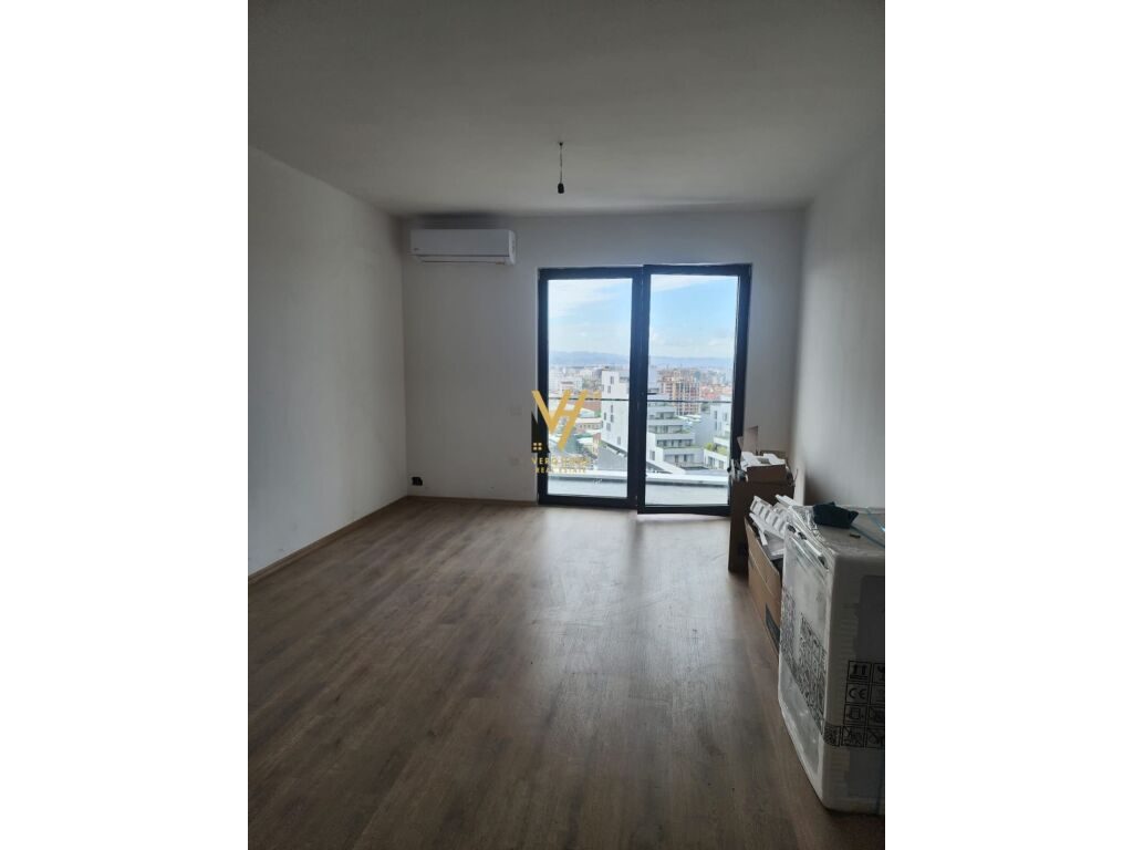 Jepet apartament me qera te Kompleksi Arlis , Farmacia 10 76 m2 2