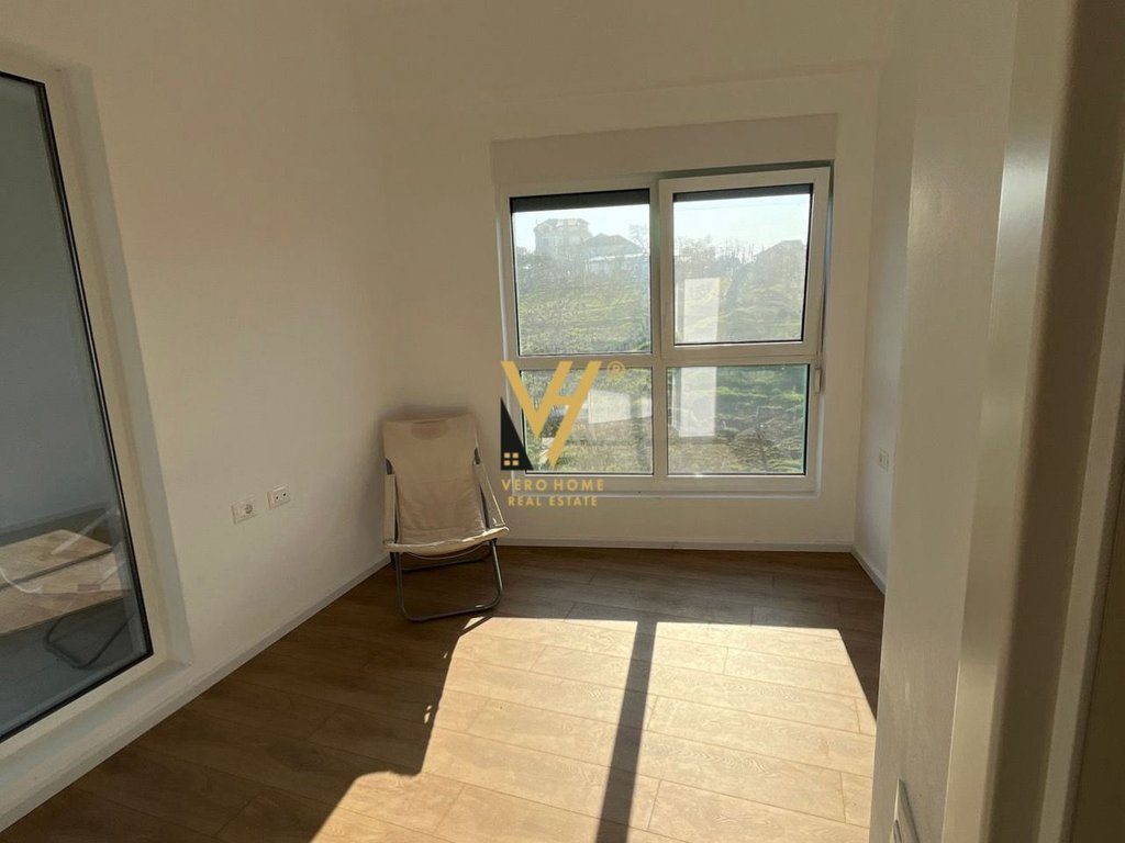 SHITET APARTAMENT 2+1+BLK TE REZIDENCA KAIMI, ALI DEM 130.000 EURO 4