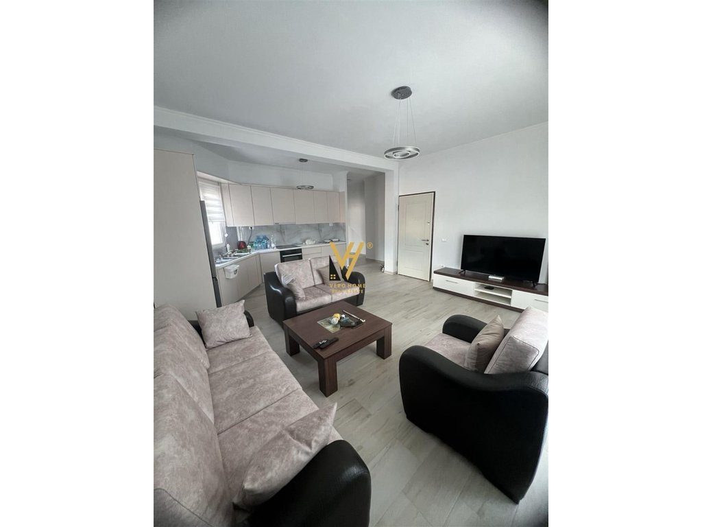 JEPET APARTAMENT 2+1+BLK ME QERA NE SHKOZE 500 EURO
