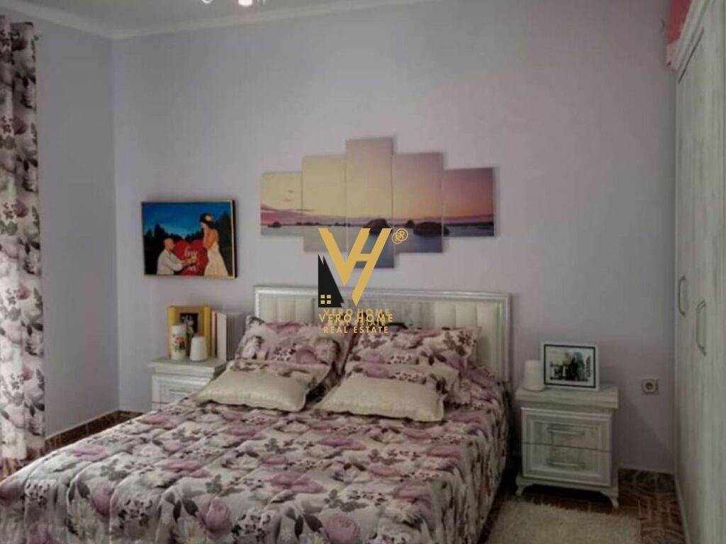 SHITET SHTEPI PRIVATE DY KATESHE NE KORCE 145.000 EURO 4