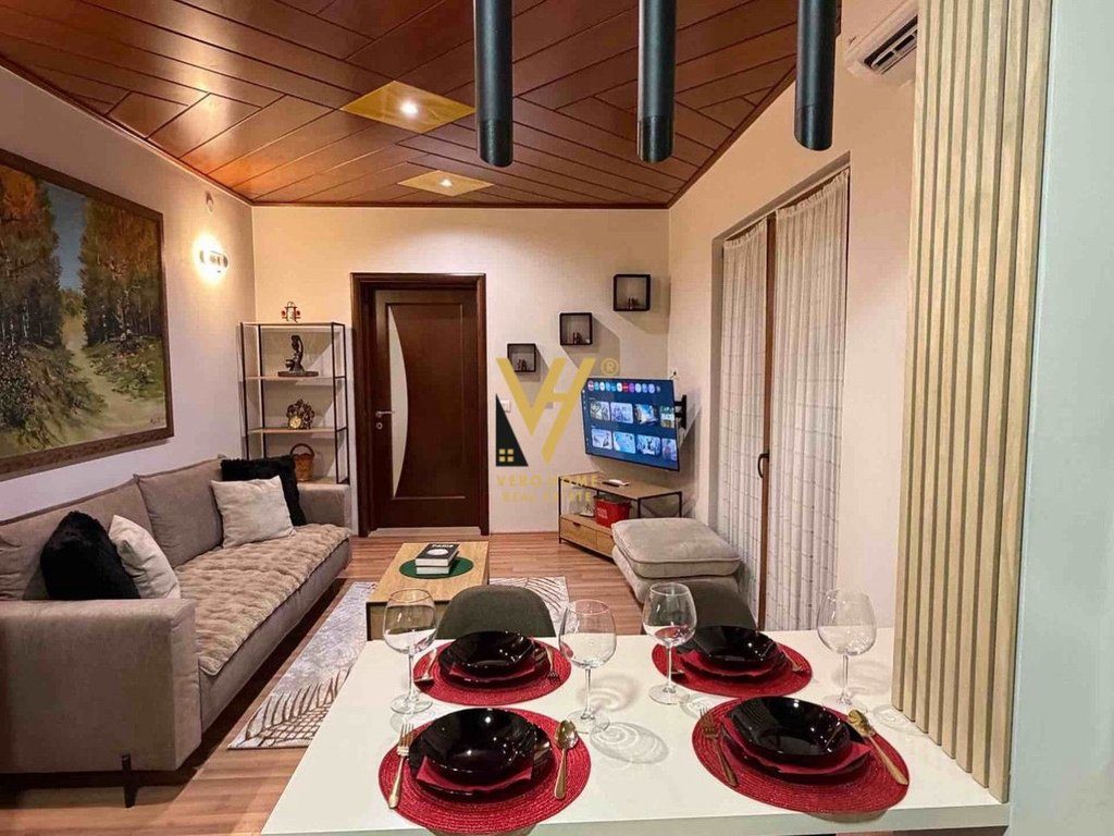 JEPET APARTAMENT 1+1+BLK ME QERA TE RRUGA KAVAJES 60.000 LEKE