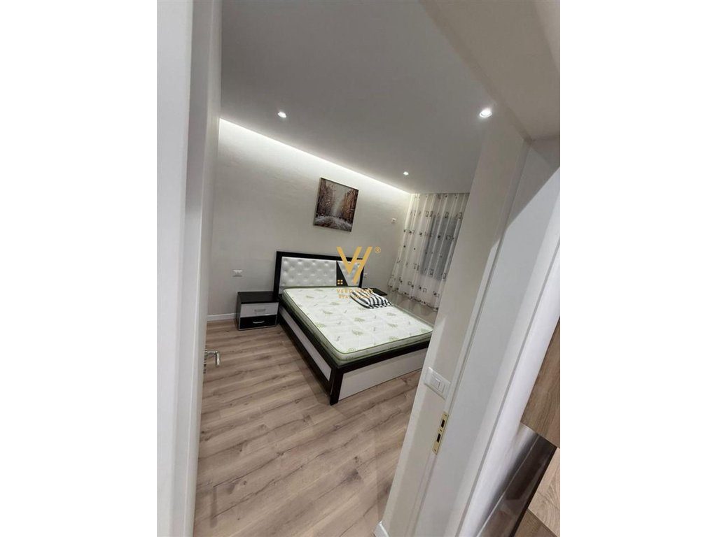 JEPET APARTAMENT 1+1+BLK ME QERA NE ASTIR 550 EURO 4