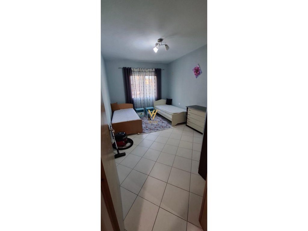 JEPET APARTAMENT 2+1+2+BLK ME QERA TEK NELA 5, ASTIR 50.000 LEKE 4