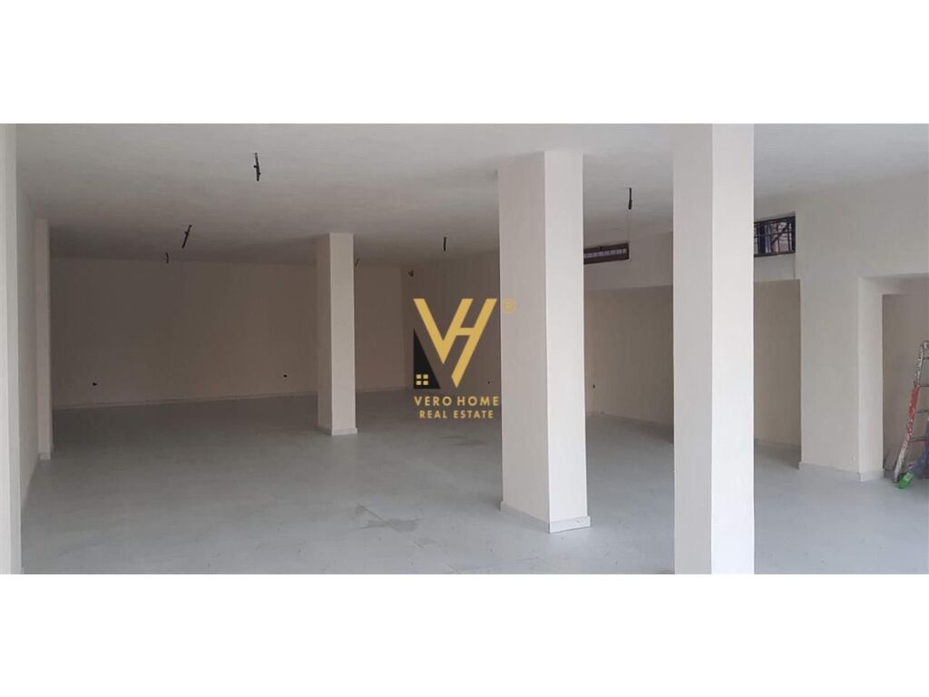Jepet Ambient Biznesi me qera te Brryli 145 m2 4