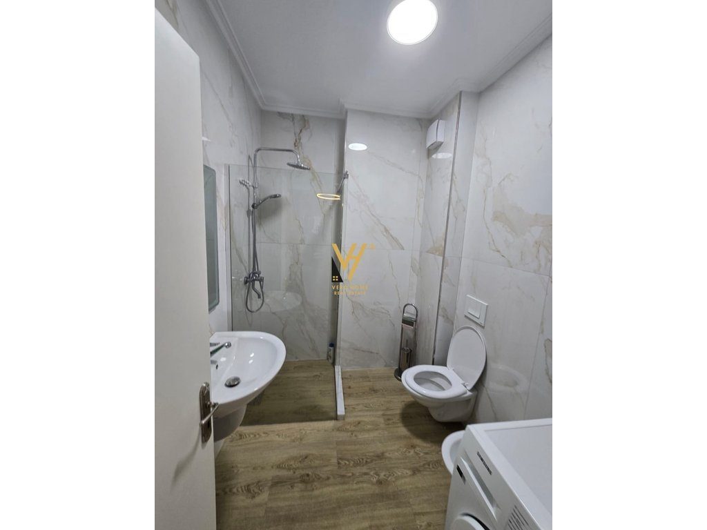 SHITET APARTAMENT 1+1+BLK NE GOLEM 100.000 EURO 4