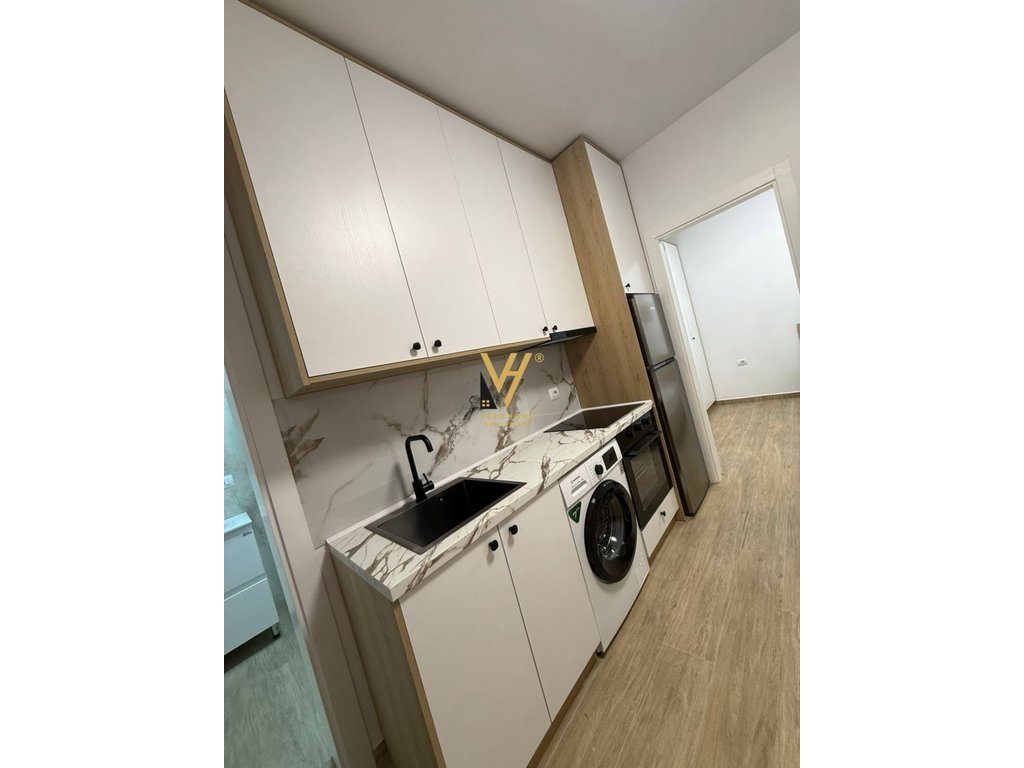 JEPET APARTAMENT 1+1 ME QIRA TE 5 MAJI 45.000 LEKE 3