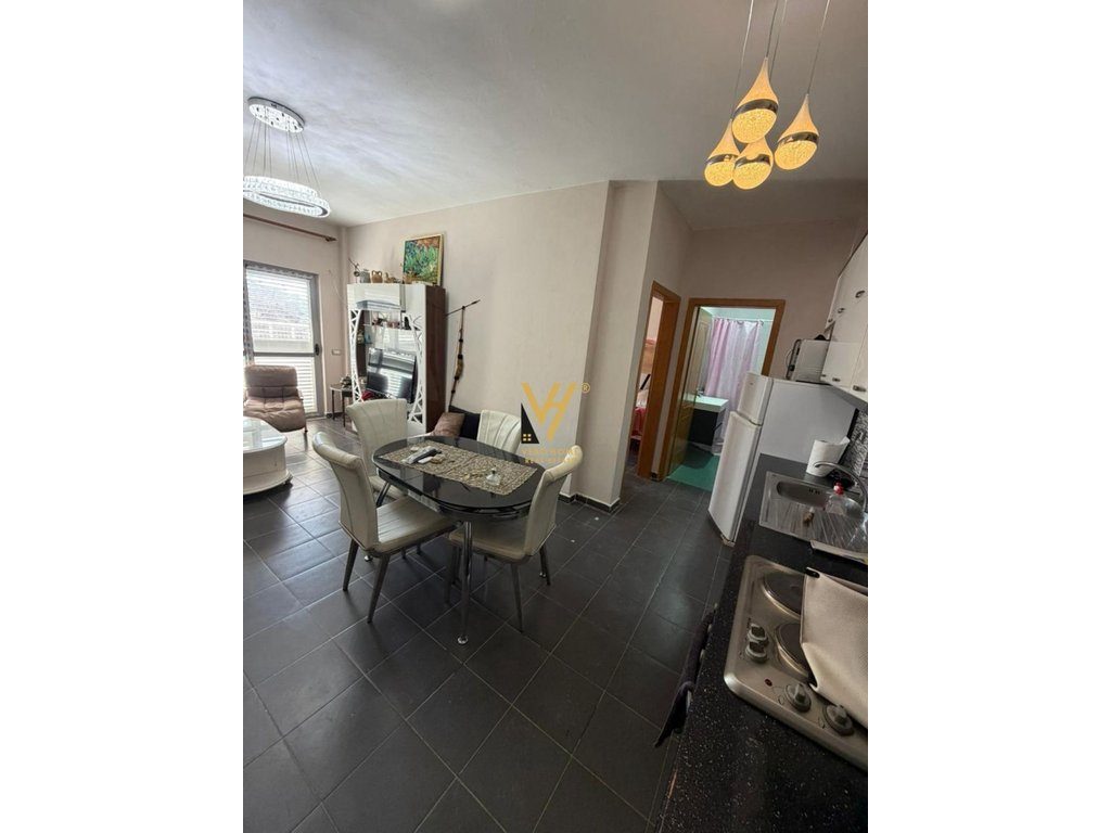 SHITET APARTAMENT 1+1+BLK TE SHKEMBI I KAVAJES 6.000.000 LEKE 4