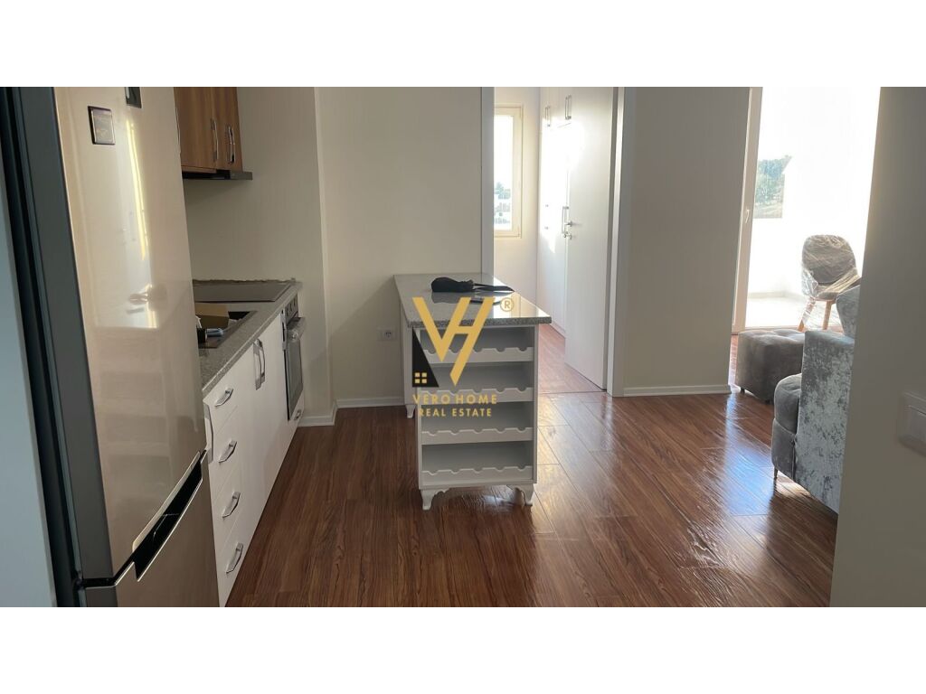 Jepet Apartament 1+1 me qera te Rrethrrotullim Saukut te Vjeter 75 m2 3