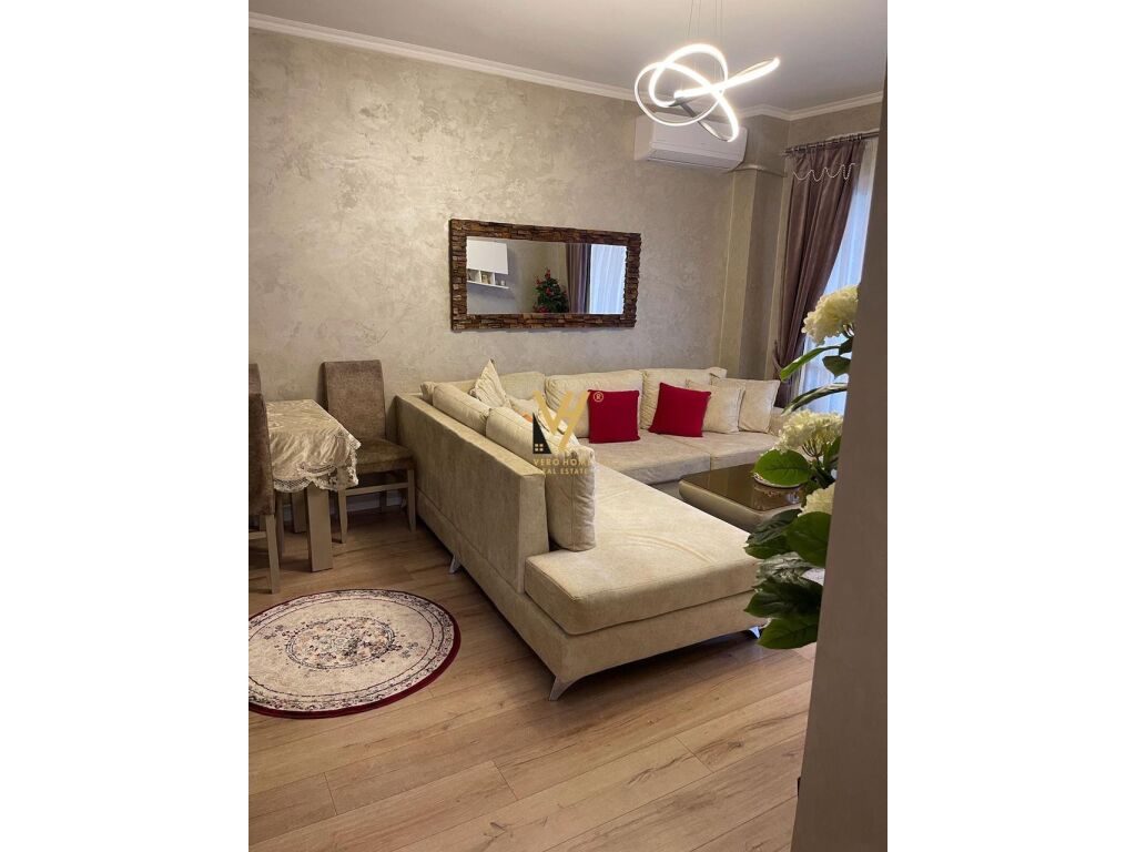 Jepet Apartament 3+1+ballkon me qera te Kopshti Zoologjik 105 m2