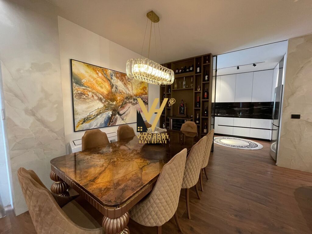 JEPET APARTAMENT 3+2+BLK ME QERA TE KOMPLEKSI SOFIA , TEG 4.000 EURO 2