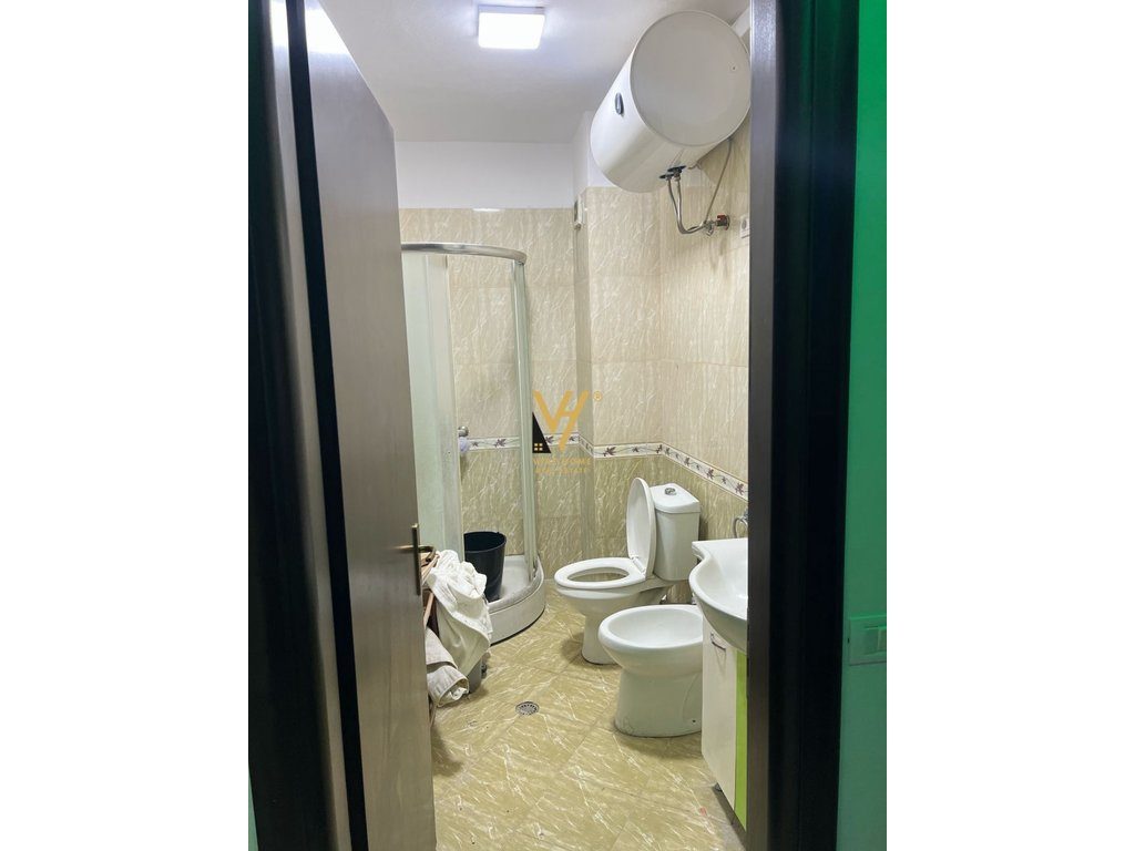 JEPET APARTAMENT 2+1+BLK ME QERA NE ASTIR 500 EURO 4