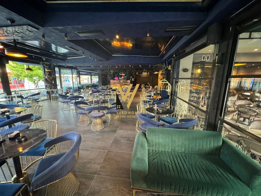 SHITET LOKAL I INVESTUAR 280M2 NE ELBASAN 700.000 EURO