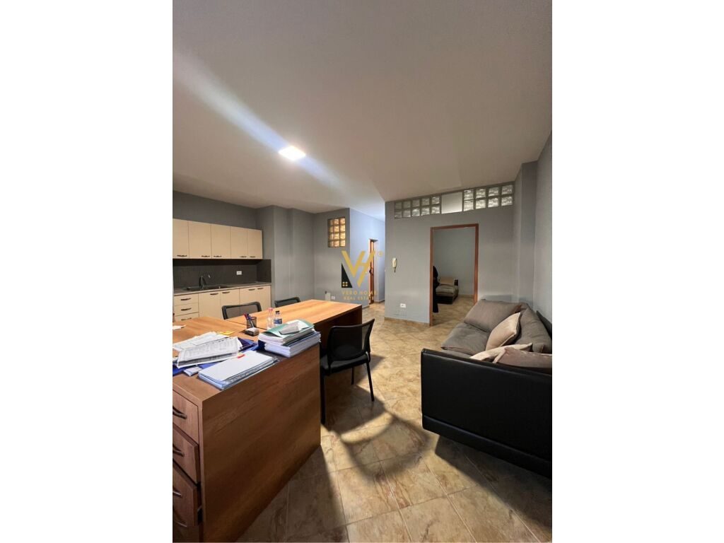 Jepet Zyre me qera te Cirku ne Qender 70 m2 4