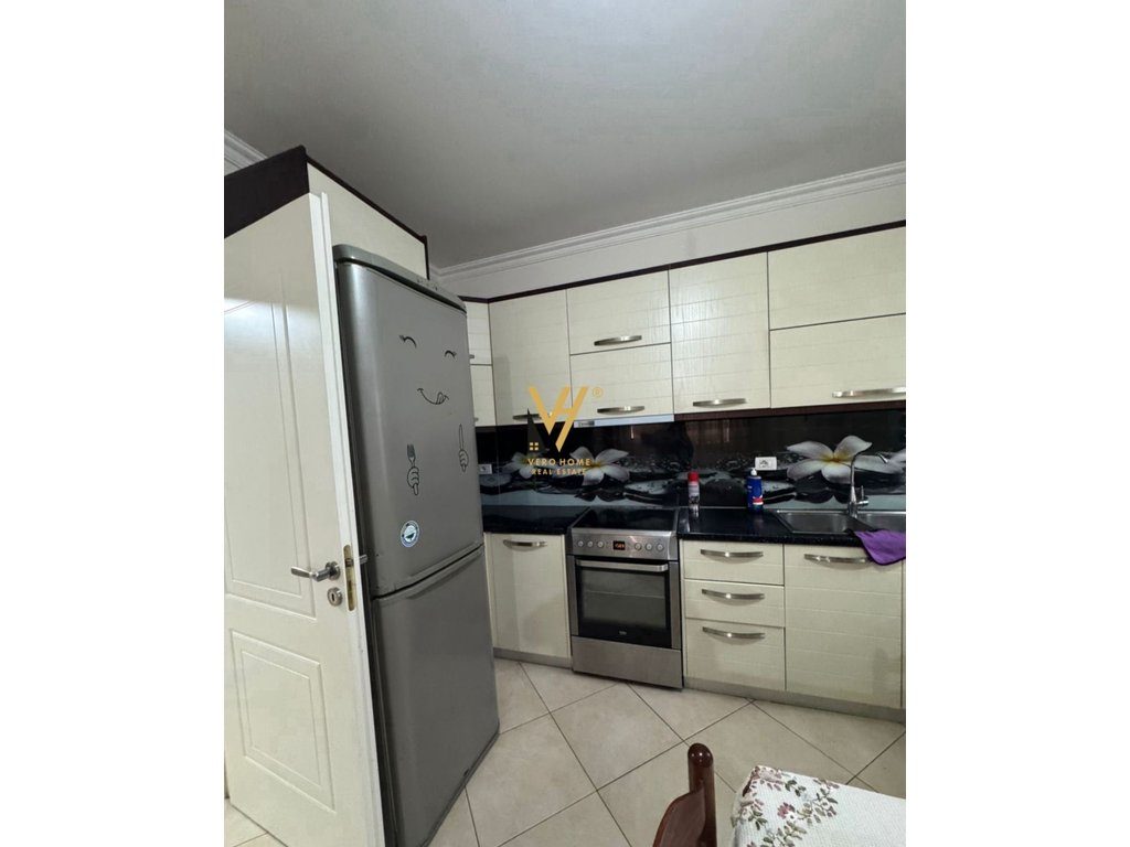 JEPET APARTAMENT 1+1+BLK ME QERA NE ASTIR 45.000 LEKE 2