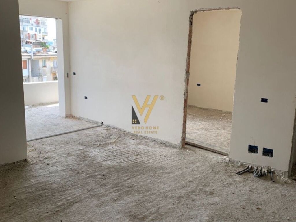 Shitet apartament 3+1+2 ne Qender te Tirane 121.4 m2 2