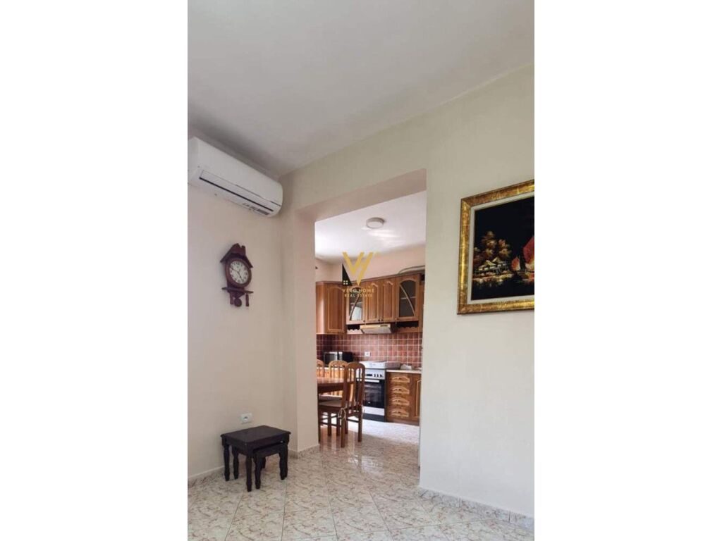 Jepet Apartament 2+1 me qera te Rruga Qemal Stafa 110 m2 2