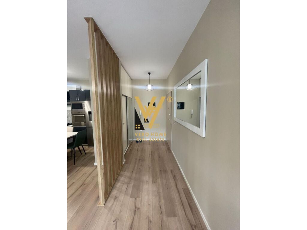 JEPET APARTAMENT 3+1+BLK ME QERA TE KOPSHTI ZOOLOGJIK 1.200 EURO 4