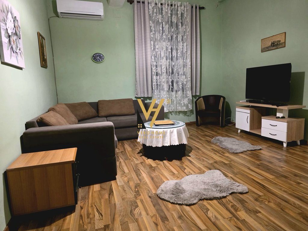JEPET APARTAMENT 1+1+BLK ME QIRA TE MYSLYM SHYRI 50.000 LEKE
