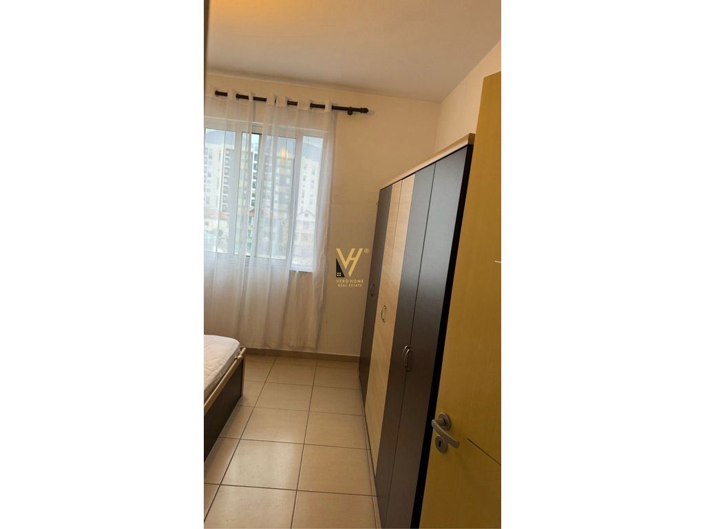 JEPET APARTAMENT 1+1+BLK ME QERA TE 5 MAJI 45.000 LEKE 3