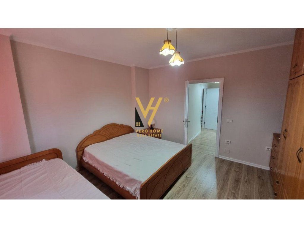 JEPET APARTAMENT 1+1 ME QIRA NE DON BOSKO 53.000 LEKE 4