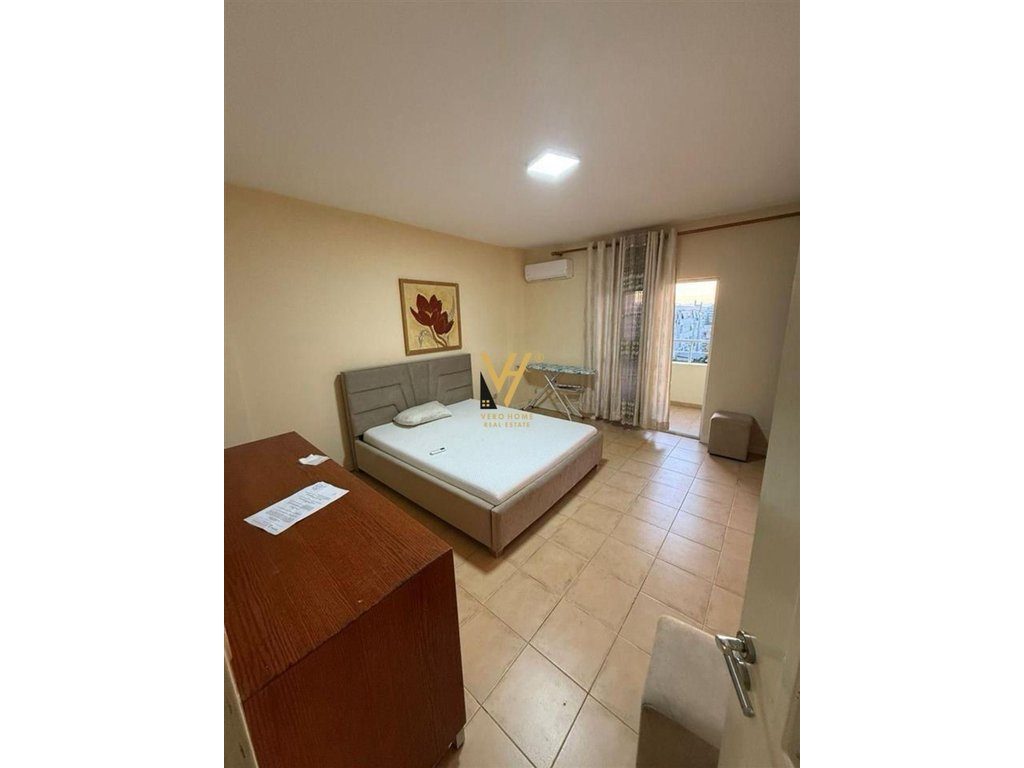 JEPET APARTAMENT 2+1+BLK ME QIRA TE KOMUNA E PARISIT 750 EURO 4