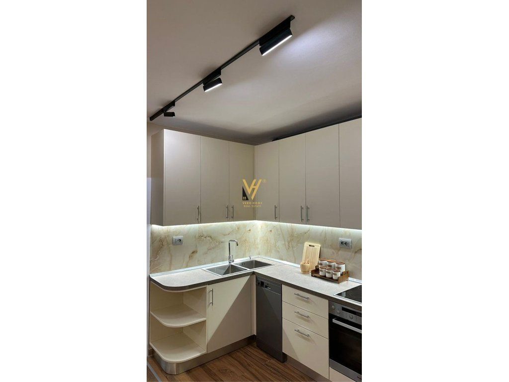 JEPET APARTAMENT 2+1+BLK ME QIRA TE KOMUNA E PARISIT 1.000 EURO 2