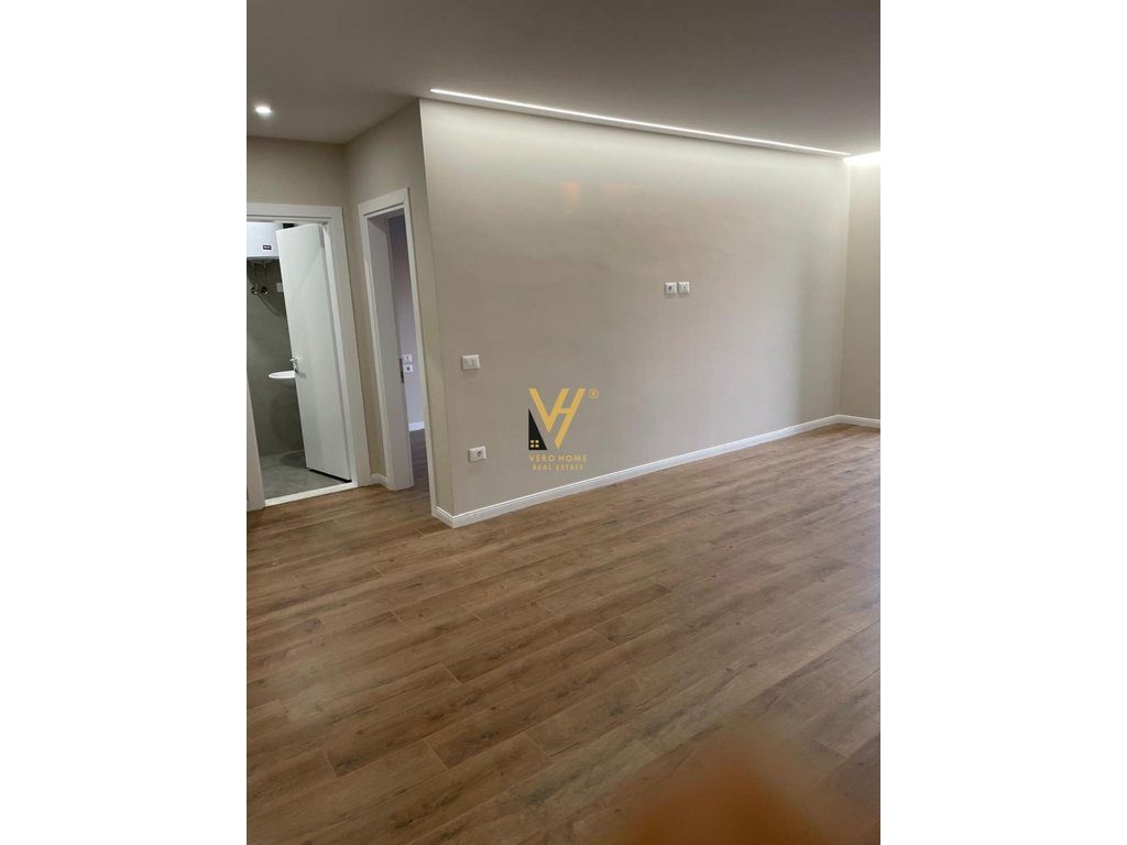 SHITET APARTAMENT 1+1+BLK NE GOLEM 92.500 EURO