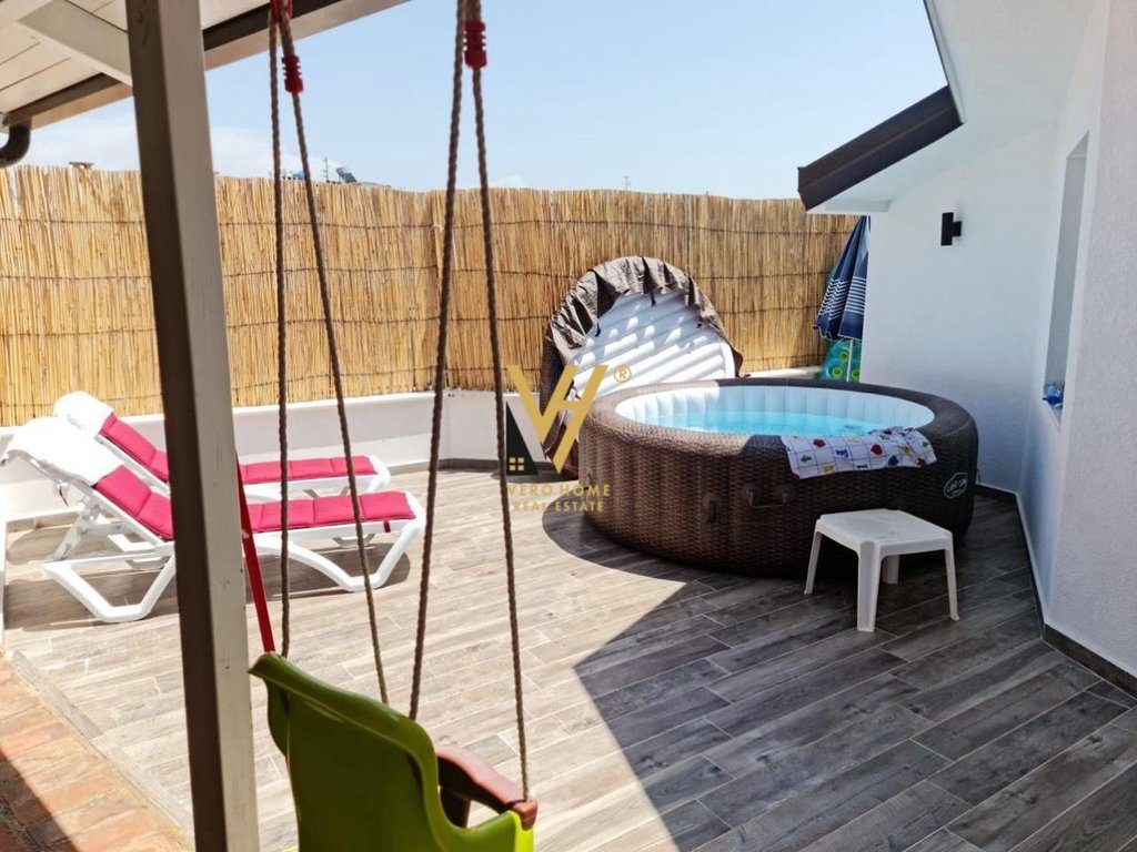 SHITET PENTHOUSE 3+1+2+VERANDE TE MALI I ROBIT, GOLEM 300.000 EURO 4