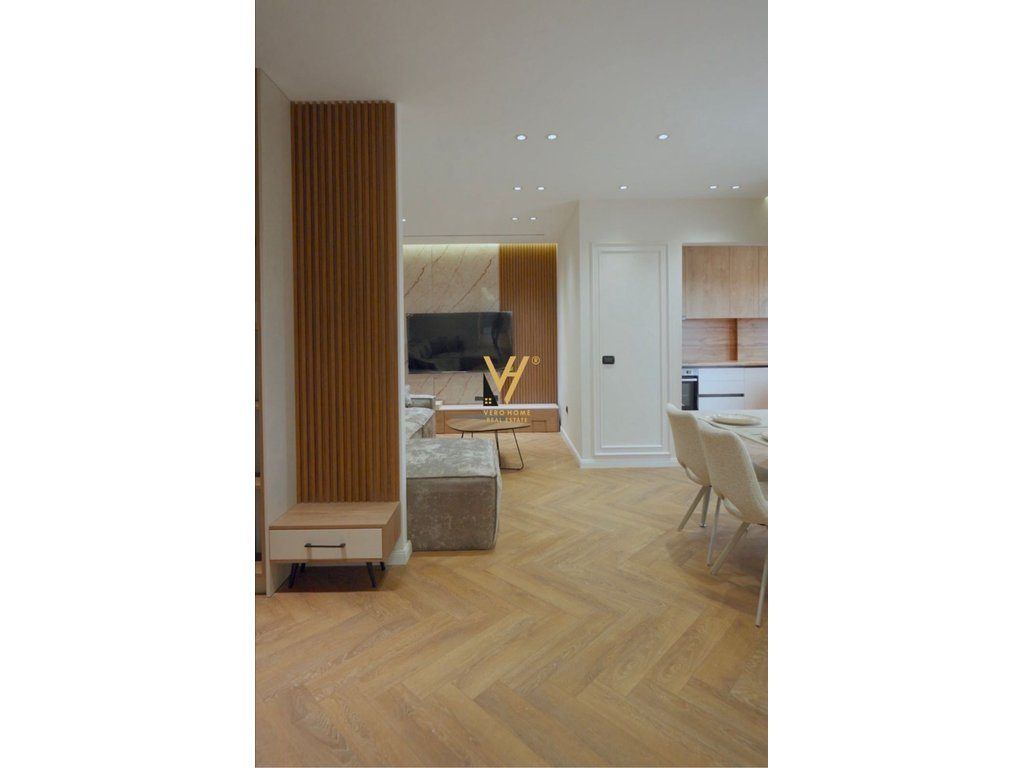 SHITET APARTAMENT 2+1+2 TE PALLATI ME SHIGJETA 24.000.000 LEKE 2