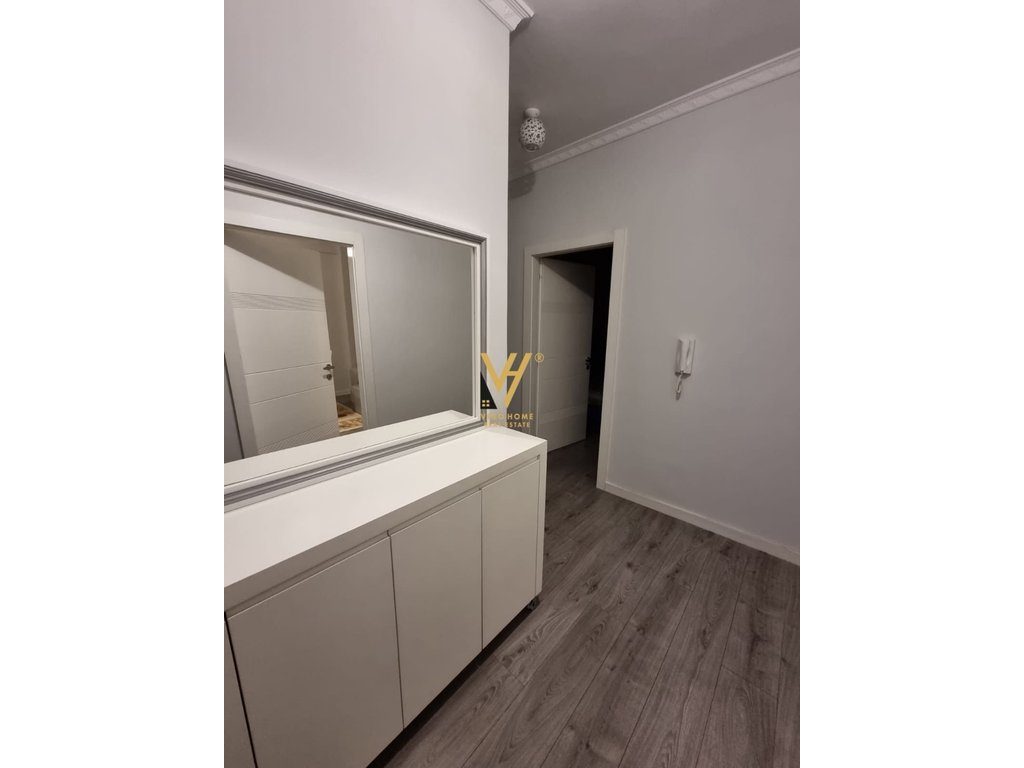 JEPET APARTAMENT 2+1+BLK ME QERA NE ASTIR 55.000 LEKE 2