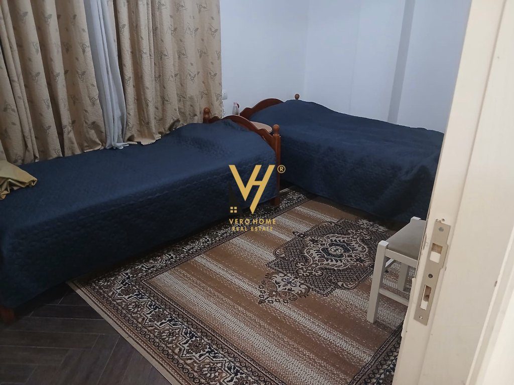 JEPET APARTAMENT 2+1+BLK ME QERA NE SELITE 45.000 LEKE 4