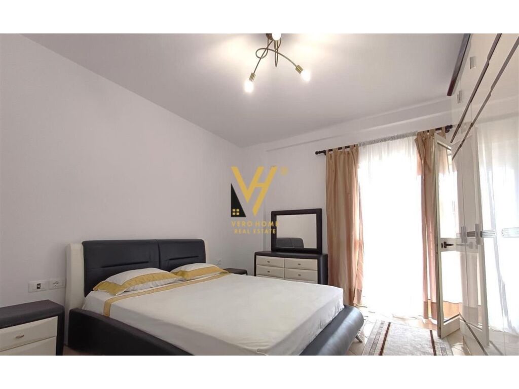 Jepet Apartament 2+1+ballkon me qera te Rruga Irfan Tomini 80 m2 3