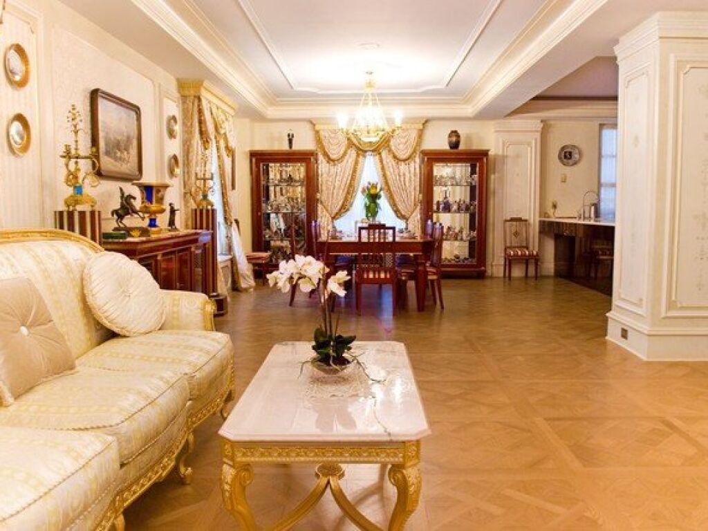 Shitet apartament 159 m2 te Rruga Sami Frasheri