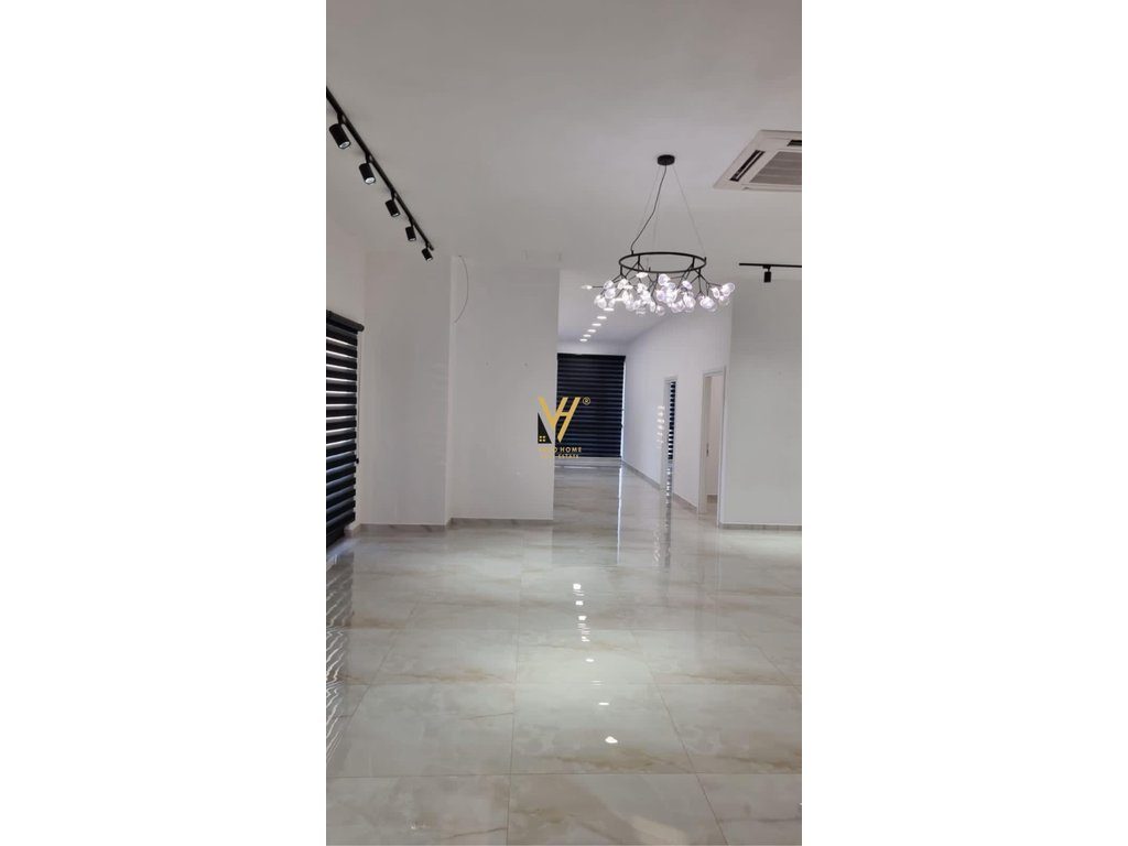 JEPET AMBIENT KOMERCIAL 230 M2 FARMACIA 10 – 3.500 EURO 2