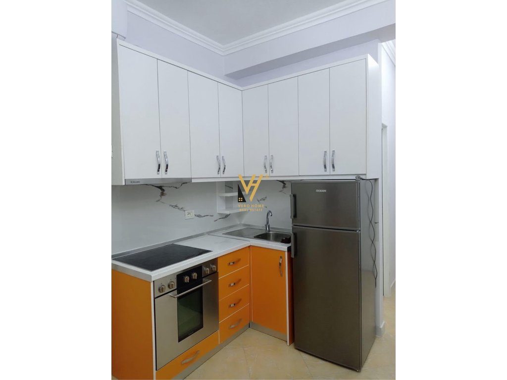 JEPET APARTAMENT 2+1+BLK ME QERA NE PORCELAN 52.000 LEKE 2